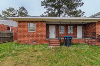 2165 1/2 Telfair St in Augusta, GA - Building Photo - Building Photo