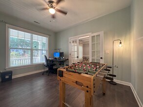 17817 Overland Forest Dr in Cornelius, NC - Building Photo - Building Photo