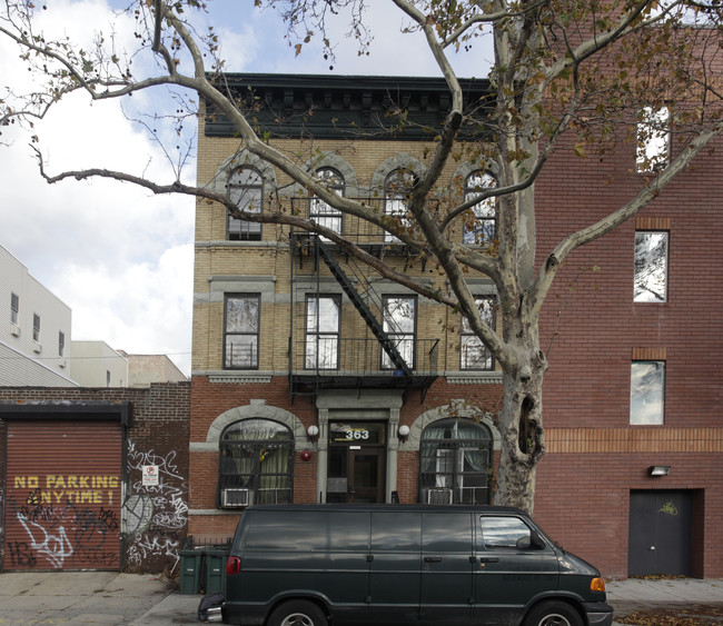 363 Willoughby Ave in Brooklyn, NY - Building Photo - Building Photo