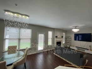 3371 Castleberry Village Cir in Cumming, GA - Building Photo - Building Photo