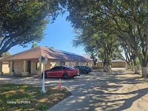 8816 N Ware Rd in McAllen, TX - Building Photo - Building Photo