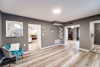 208 S 7th St in Stoughton, WI - Building Photo - Building Photo