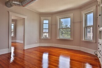 73 Barnes Ave in Boston, MA - Building Photo - Building Photo