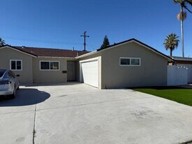 1813 Bolanos Ave in La Puente, CA - Building Photo
