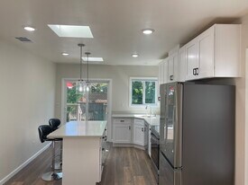 1089 6th Ave in Sacramento, CA - Building Photo