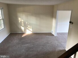 205 Sycamore Rd in Reading, PA - Building Photo