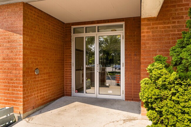 Cooperative D'Habitation Cht in Montréal, QC - Building Photo - Building Photo