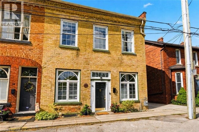 property at 16 Hatt St
