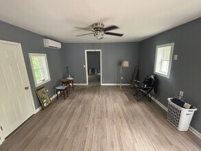 812 Montvue Rd in Salem, VA - Building Photo - Building Photo