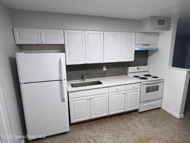 1817 Guava Ave in Melbourne, FL - Building Photo - Building Photo