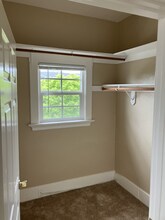 1526 Everett St, Unit 4 in Alameda, CA - Foto de edificio - Building Photo