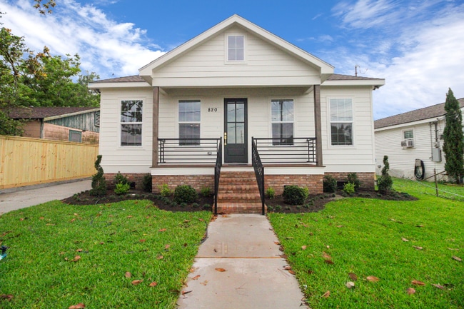 820 Calvert St in Metairie, LA - Building Photo - Building Photo