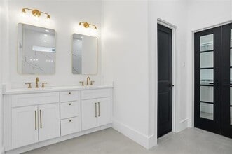 125 Palm Ln in Roanoke, TX - Building Photo - Building Photo