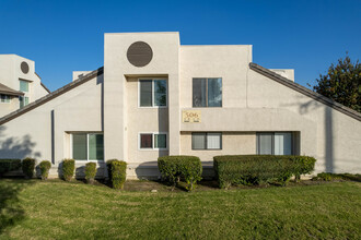 Whispering Winds Apartments in Ontario, CA - Building Photo - Building Photo