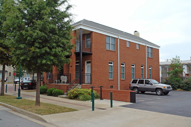 216-226 W 17th St in Chattanooga, TN - Building Photo - Building Photo