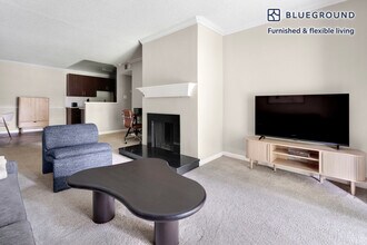 350 Budd Ave in Campbell, CA - Building Photo - Building Photo