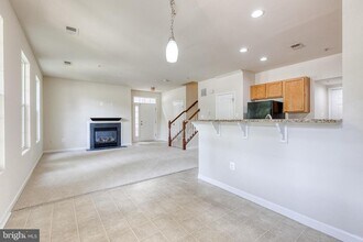 23216 Observation Dr in Clarksburg, MD - Building Photo - Building Photo