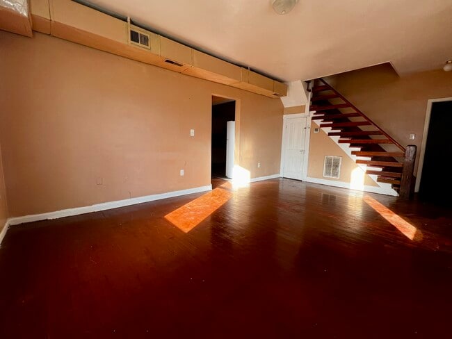 914 Bullitt Ave SE in Roanoke, VA - Foto de edificio - Building Photo