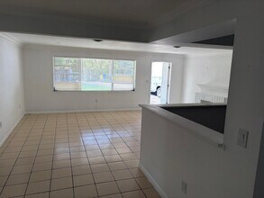 1980 Kirk Rd in West Palm Beach, FL - Building Photo - Building Photo