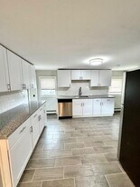 71 E George St in Providence, RI - Building Photo