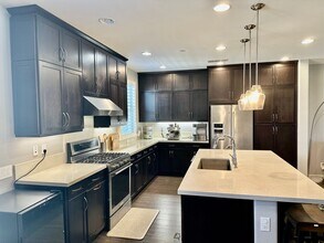 188 Capricorn in Irvine, CA - Building Photo - Building Photo