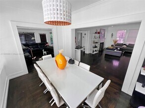 841 NW 15th Ave in Miami, FL - Building Photo - Building Photo