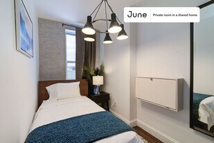 Room in Shared 4 bed/1 bath home in Brooklyn, NY - Building Photo