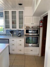 1027 Adams Dr in Key Largo, FL - Building Photo - Building Photo
