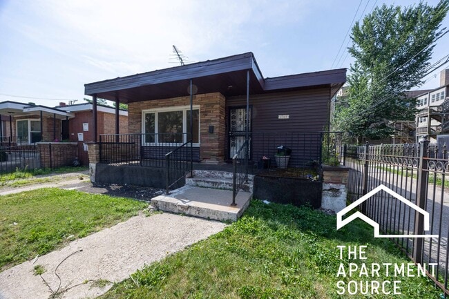 property at 1749 E 71st Pl