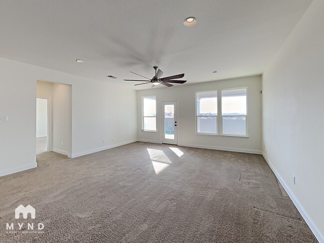 5805 Sardinia Dr in Round Rock, TX - Building Photo - Building Photo