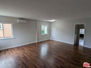 12507 Yukon Ave in Hawthorne, CA - Building Photo - Building Photo