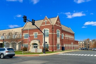 45 E Central St in Natick, MA - Building Photo - Building Photo