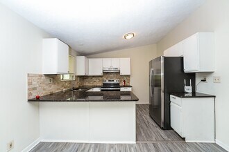 4275 Bradley Dr SW in Snellville, GA - Building Photo - Building Photo