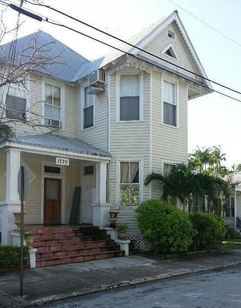 1220 Newton St in Key West, FL - Building Photo