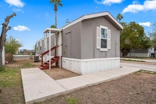 5505 N Shannon Rd in Tucson, AZ - Building Photo