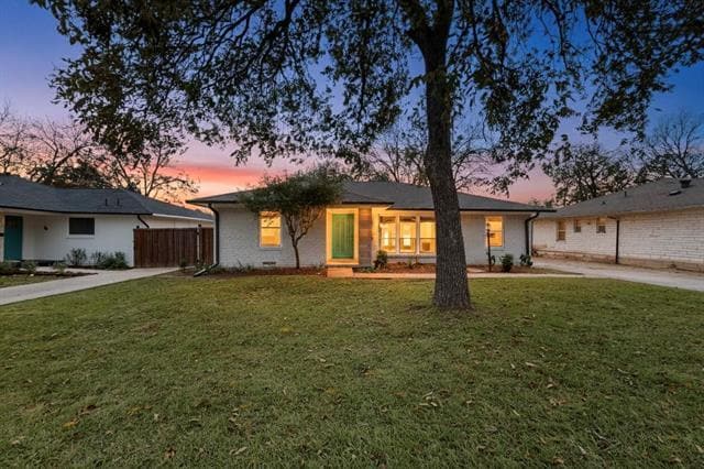 property at 2812 San Medina Ave