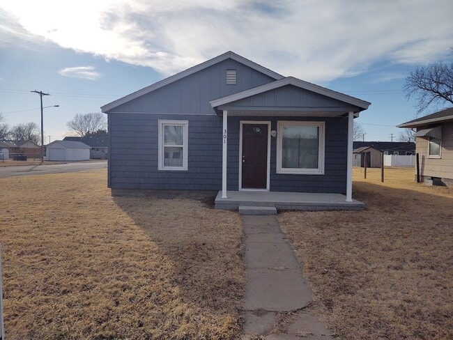 property at 301 7th St