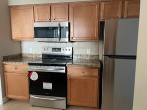 9905 Baywinds Blvd in Royal Palm Beach, FL - Building Photo - Building Photo