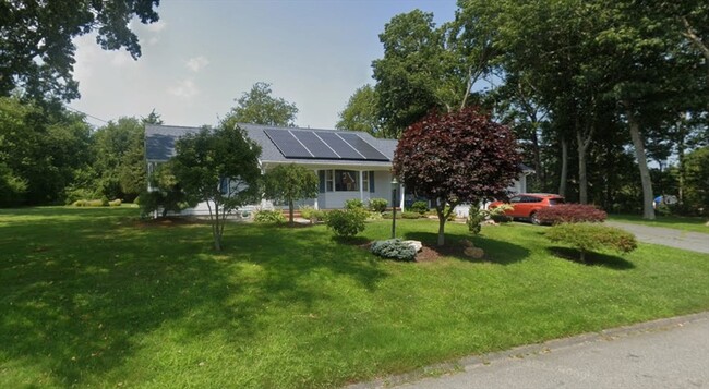 property at 12 Holiday Dr