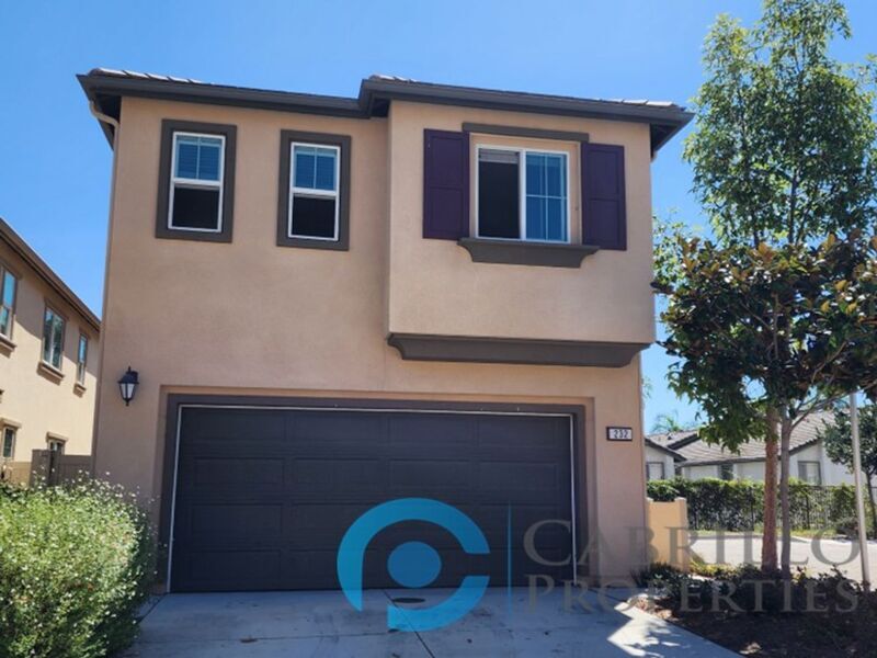 232 Sweet Bay Ct in Vista, CA - Building Photo