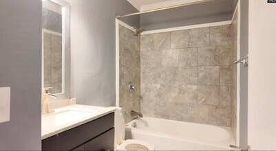 529 Cambout St in Columbia, SC - Foto de edificio - Building Photo