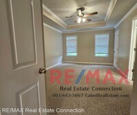 6033 Flight Ct photo'