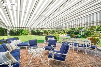 445 Hill St in Southampton, NY - Building Photo - Building Photo