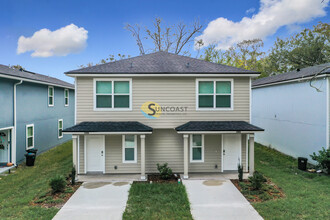 1240 Pangola Dr in Jacksonville, FL - Building Photo - Building Photo