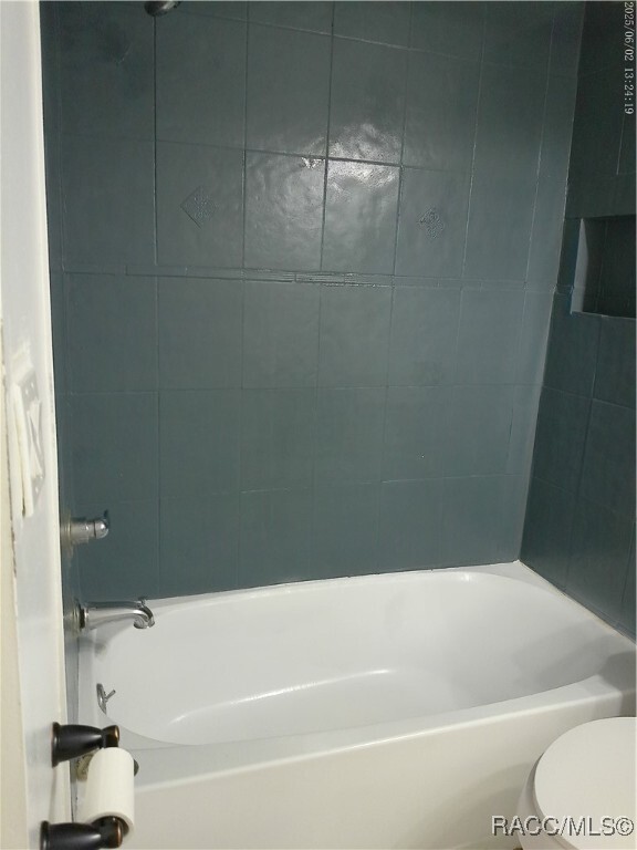 property at 5526 S Bristol Terrace