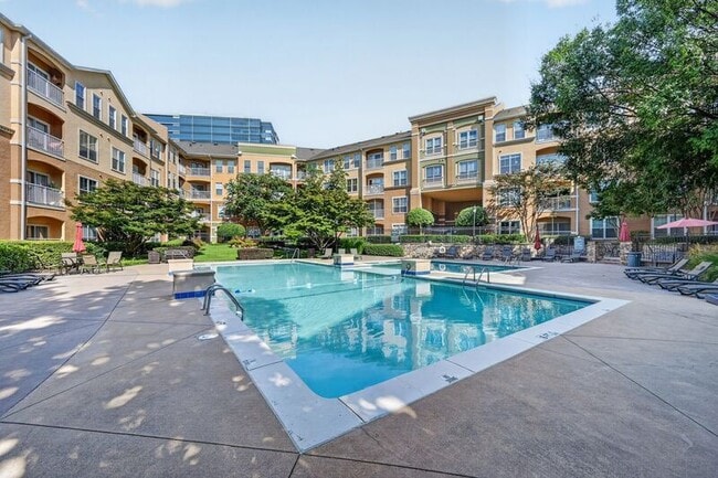 property at 10 Perimeter Summit Blvd
