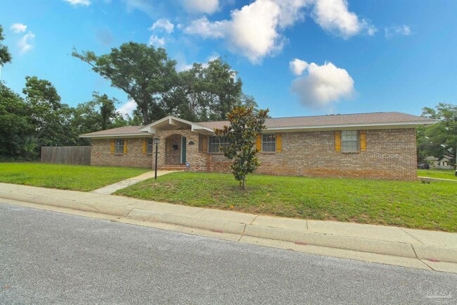 1400 N D St in Pensacola, FL - Building Photo - Building Photo