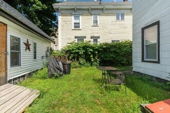 19 Varney St in Lowell, MA - Building Photo - Building Photo