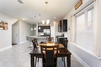 5820 Couble Fls in San Antonio, TX - Building Photo - Building Photo