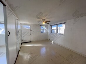 2108 Citron St in Honolulu, HI - Foto de edificio - Building Photo